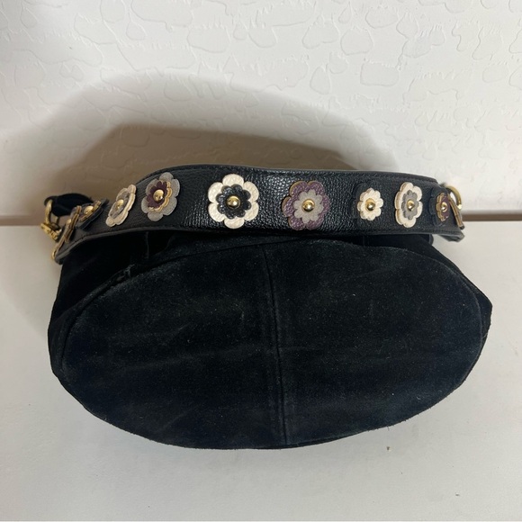 EMMA FOX 100% Leather Suede Bucket Shoulder Bag w/ Floral Appliqué Strap - Picture 7 of 13